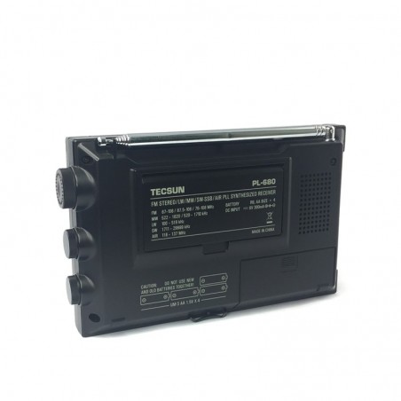 TECSUN PL-680 World receiver